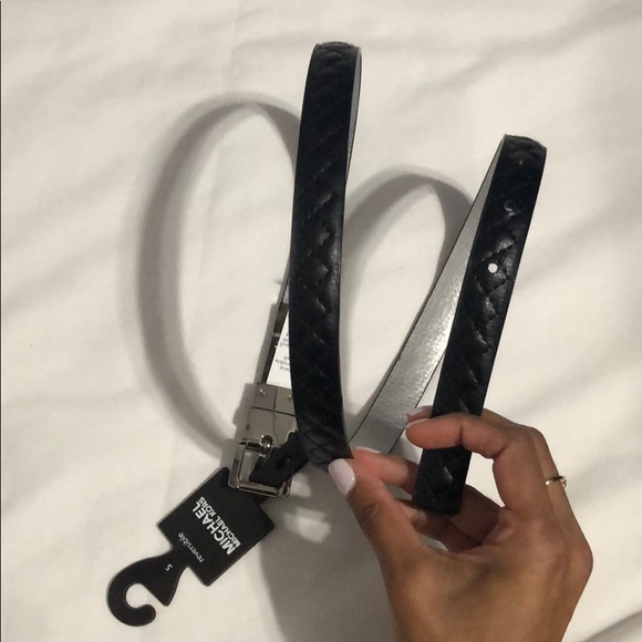 Michael Kors Accessories - NWOT Michael Kors Reversible Belt